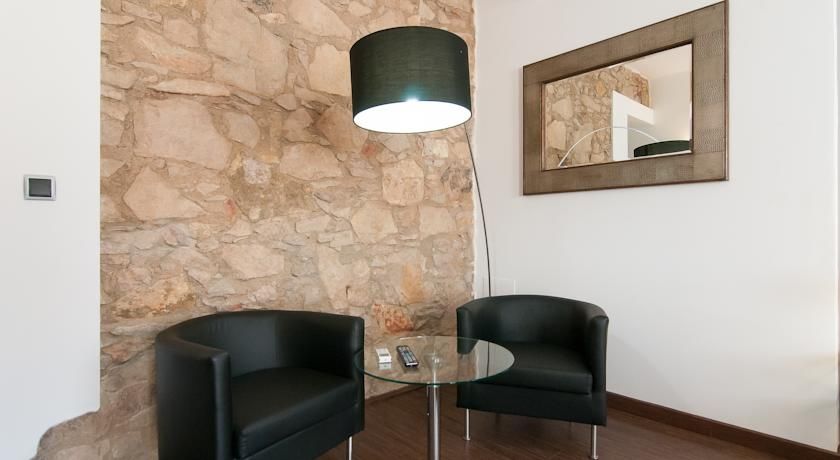 Apartamentos Alos Барселона Экстерьер фото